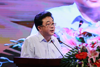 國務院推進&ldquo;一帶一路&rdquo;工作領導小組辦公室負責人歐曉理致辭