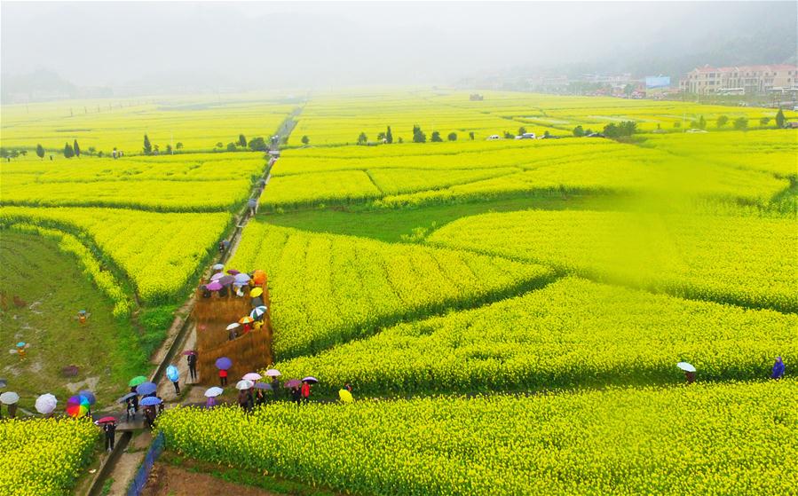 CHINA-SPRING VIEWS (CN)