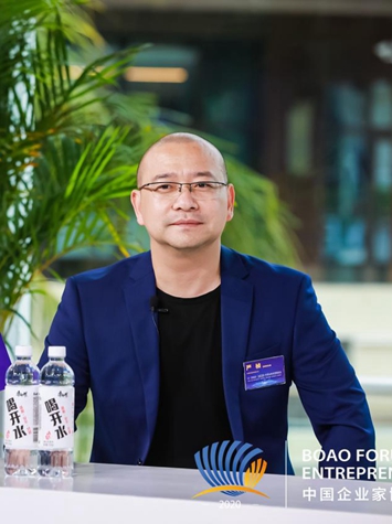 嚴楨:企業做好自身產品才是第一位