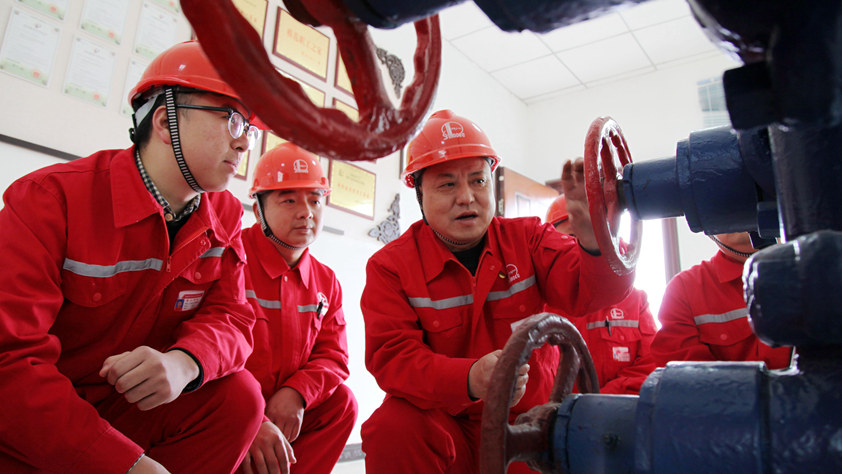 川西氣井&ldquo;急診醫(yī)生&rdquo;鄧遠平：把手里的活兒做到極致