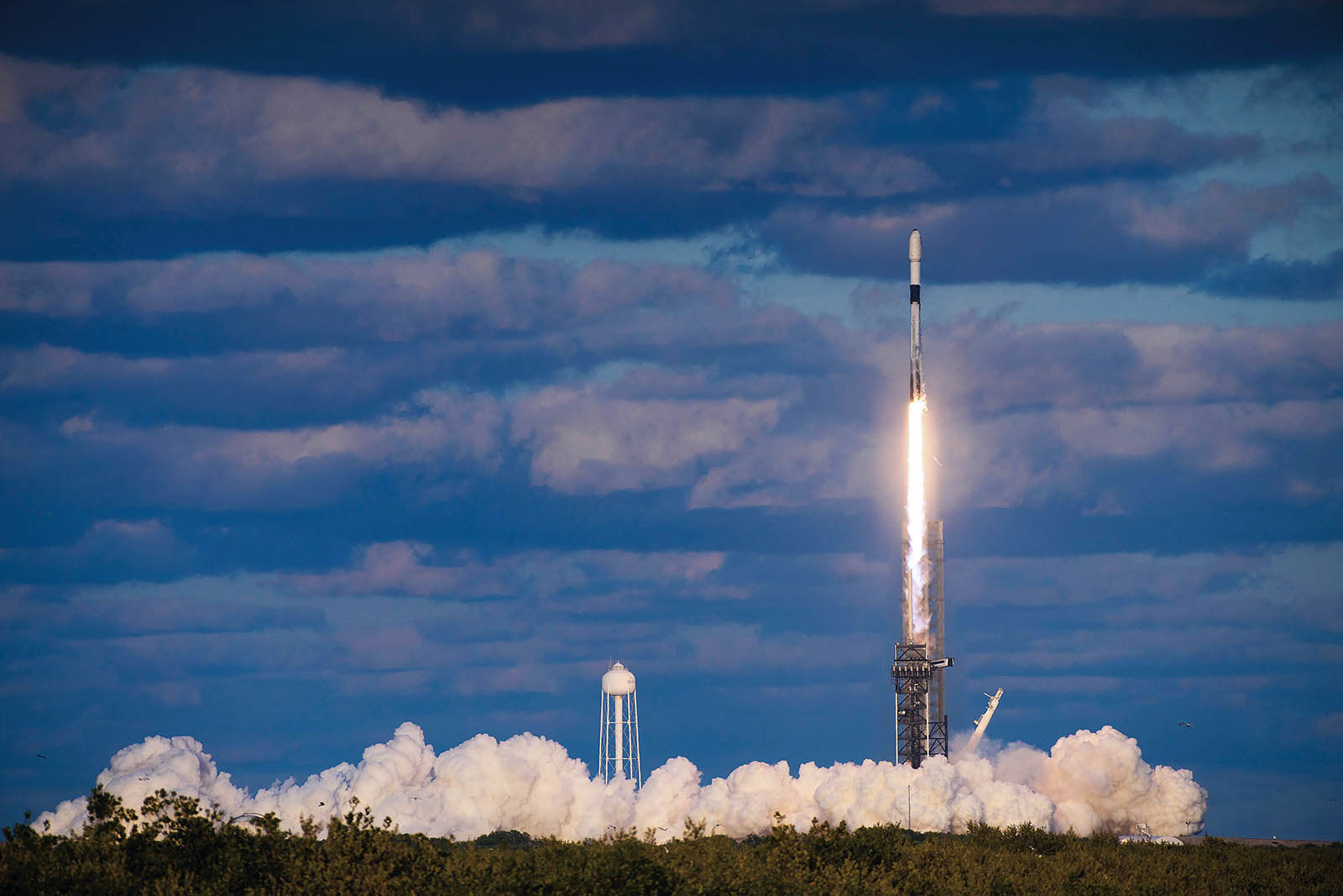 當(dāng)前軍備競(jìng)賽點(diǎn)線面