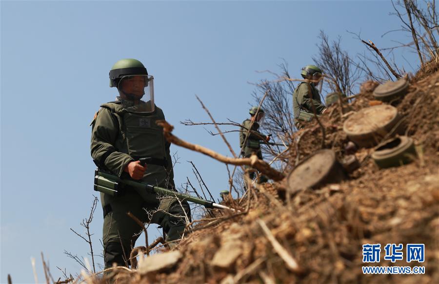 （圖文互動）（2）和平年代，離死神最近的人&mdash;&mdash;南部戰區陸軍云南掃雷大隊邊境掃雷排爆記事