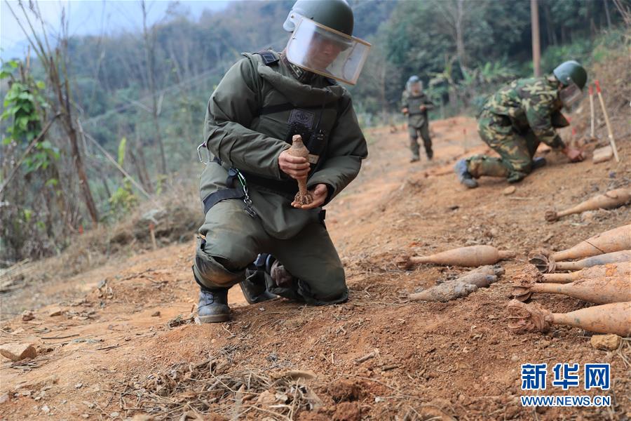 （圖文互動）（4）和平年代，離死神最近的人&mdash;&mdash;南部戰區陸軍云南掃雷大隊邊境掃雷排爆記事