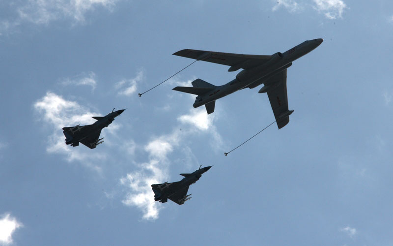 周朝榮作品：翱翔&middot;藍天