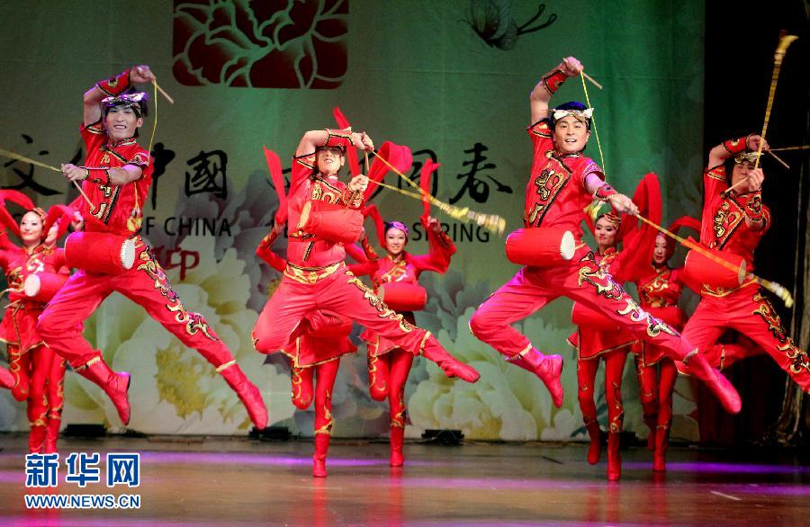 &ldquo;文化中國&middot;四海同春&rdquo;藝術團在仰光慰僑演出深受歡迎