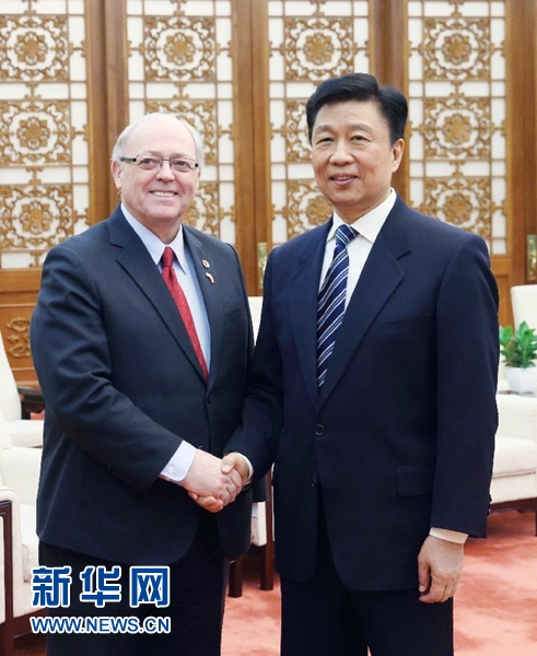 1月4日，中國國家副主席李源潮在北京人民大會堂會見加拿大參議長富里。新華社記者 姚大偉 攝