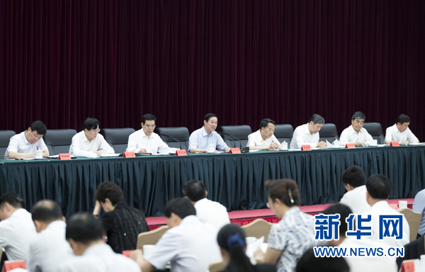 7月12日，中共中央政治局委員、中央書記處書記、中宣部部長(zhǎng)劉奇葆在北京出席全國(guó)出版工作會(huì)議。 新華社記者 丁海濤 攝