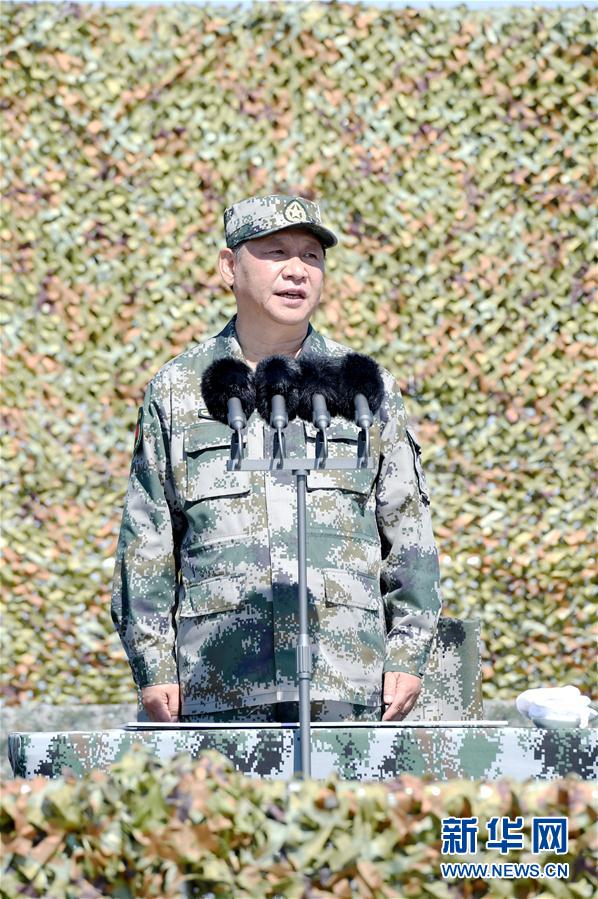 7月30日上午，慶祝中國人民解放軍建軍90周年閱兵在朱日和聯合訓練基地隆重舉行。中共中央總書記、國家主席、中央軍委主席習近平檢閱部隊并發表重要講話。新華社記者 蘭紅光攝