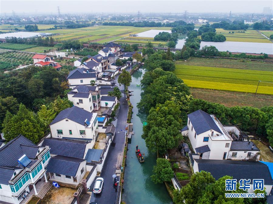 （新華全媒頭條&middot;圖文互動）（4）歷史性飛躍的偉大實踐&mdash;&mdash;中國共產(chǎn)黨引領(lǐng)中國特色社會主義開辟發(fā)展新境界述評