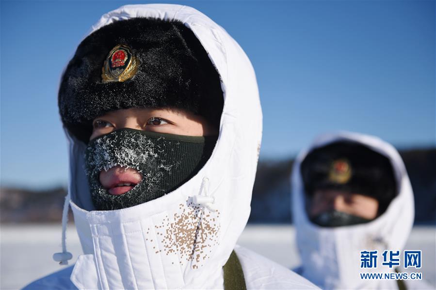 #（社會）（2）堅守在嚴冬&mdash;&mdash;黑龍江塔河邊防官兵極寒天氣徒步巡邊
