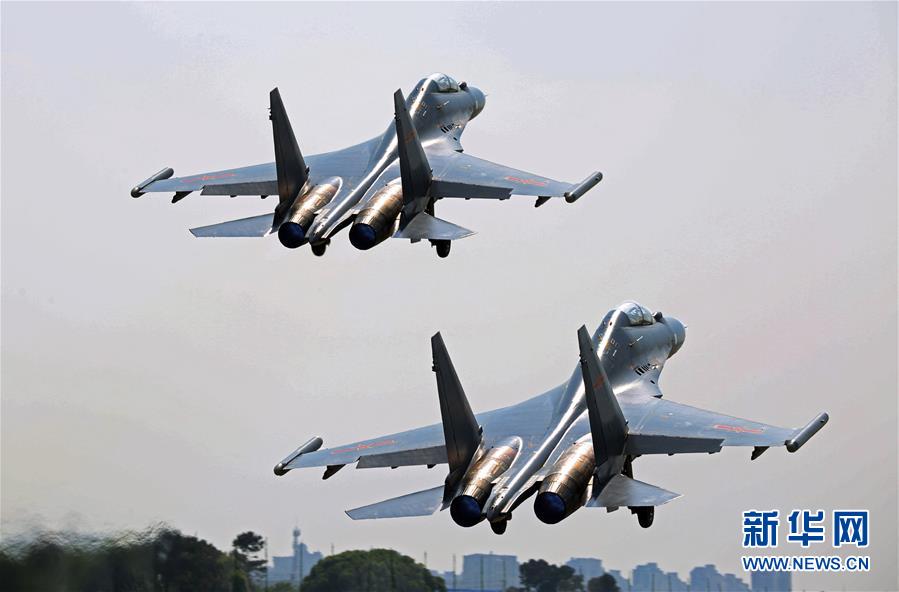 （新華全媒頭條&middot;圖文互動）（5）戰鷹，為祖國奮飛&mdash;&mdash;記空軍航空兵某旅旅長、特級飛行員郝井文