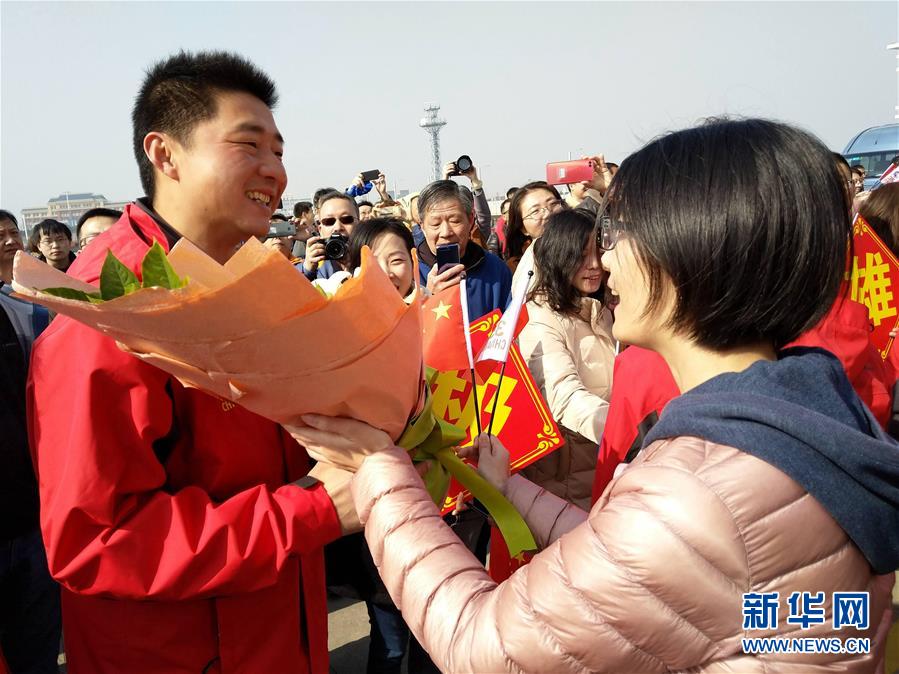 （第35次南極科考&middot;圖文互動）（2）&ldquo;雪龍&rdquo;歸航 中國第35次南極考察取得多項成果
