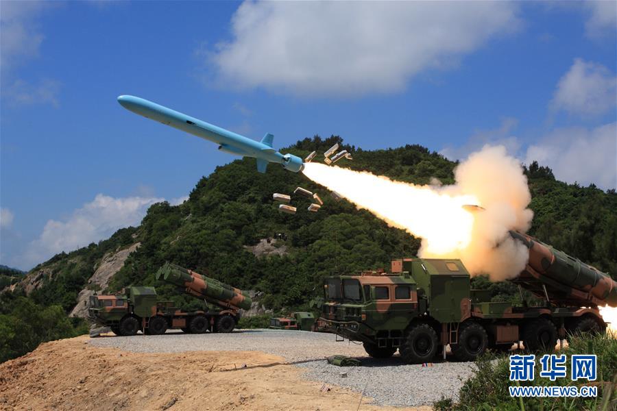 （新華全媒頭條&middot;人民海軍70年&middot;圖文互動(dòng)）（5）向海圖強(qiáng)春潮涌&mdash;&mdash;黨中央、中央軍委和習(xí)主席關(guān)心人民海軍建設(shè)發(fā)展紀(jì)實(shí)