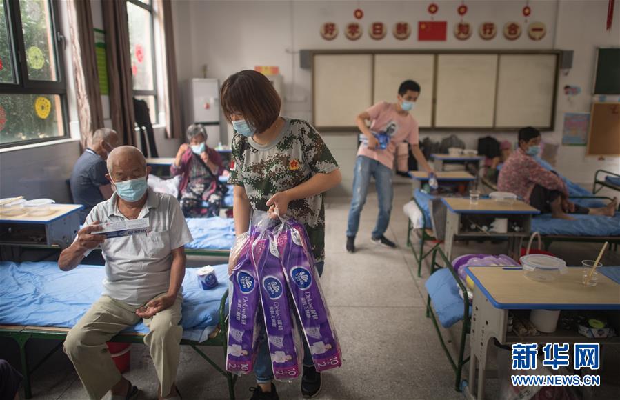 （在習(xí)近平新時(shí)代中國特色社會主義思想指引下&mdash;&mdash;新時(shí)代新作為新篇章&middot;習(xí)近平總書記關(guān)切事&middot;圖文互動）（6）戰(zhàn)疫魔,斗洪魔&mdash;&mdash;湖北全力應(yīng)對防疫、防汛疊加&ldquo;雙考&rdquo;