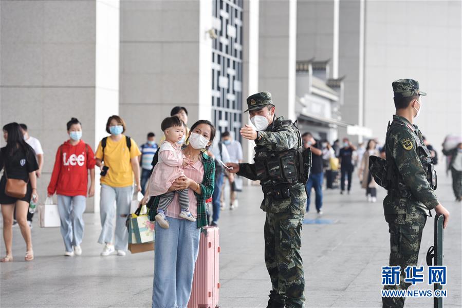 （圖文互動）（5）武警官兵&ldquo;雙節&rdquo;堅守戰位保平安