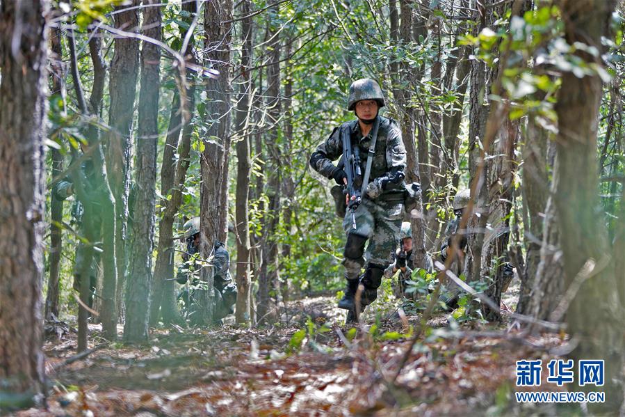 （在習(xí)近平強(qiáng)軍思想指引下&middot;我們在戰(zhàn)位報告&middot;圖文互動）（4）陸軍第71集團(tuán)軍某旅&ldquo;王杰班&rdquo;：做新時代王杰式好戰(zhàn)士