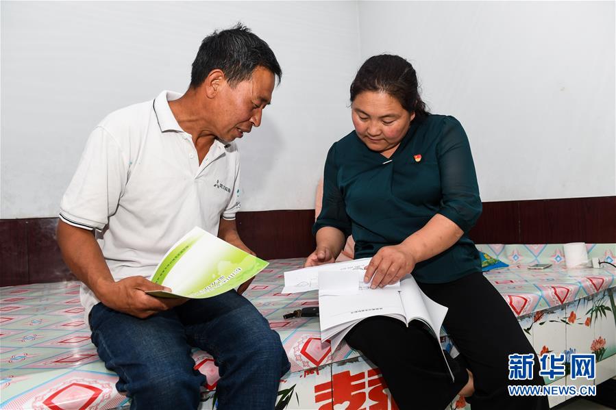 （新華全媒頭條&middot;圖文互動(dòng)）（6）心系北疆　情滿草原&mdash;&mdash;習(xí)近平總書記考察內(nèi)蒙古回訪記