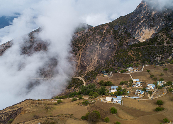 拓展新天地&mdash;&mdash;云南迪慶藏區&ldquo;新產業&rdquo;掠影