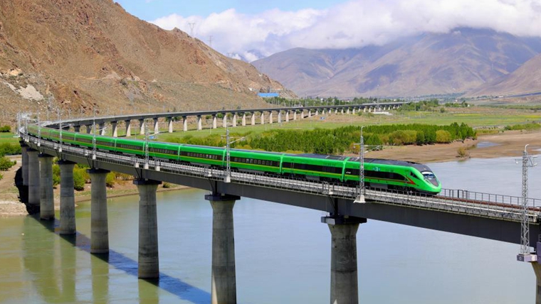 雪域高原上的贊歌&mdash;&mdash;&ldquo;老西藏精神&rdquo;述評