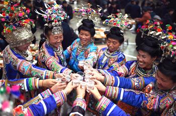 &ldquo;吃相思&rdquo; 慶侗年