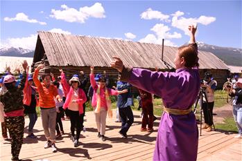 新疆&ldquo;明星&rdquo;景區(qū)喀納斯提前進(jìn)入旅游旺季