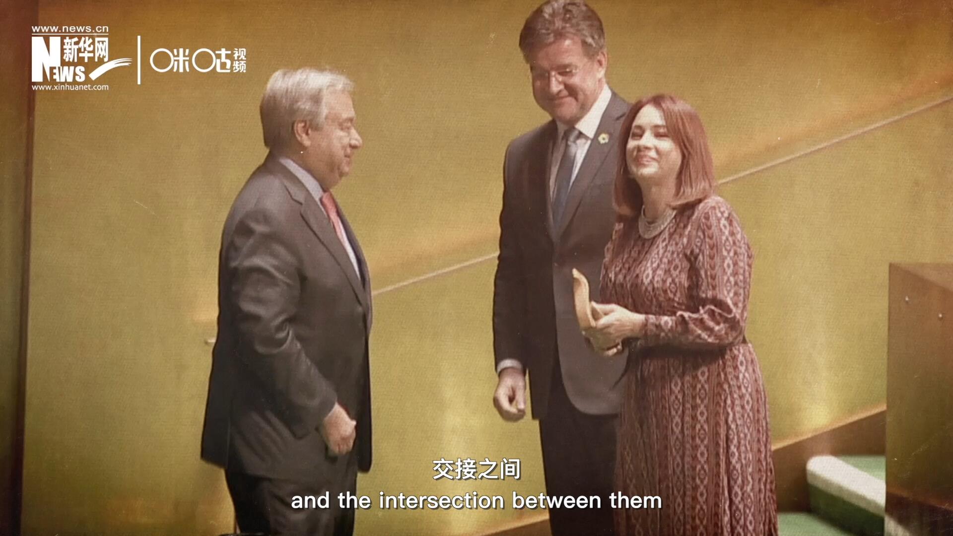 一起一落，交接之間，除了莊嚴的儀式感，更是使命的傳承。