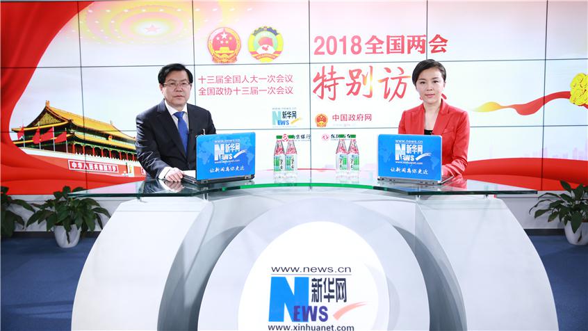 曾文明：推動各方力量向脫貧攻堅聚合，堅決打贏脫貧攻堅硬仗
