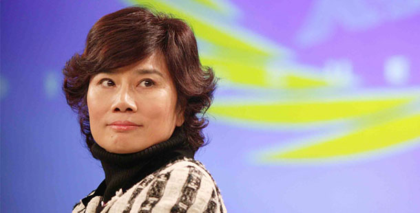 格力集團董事長董明珠&mdash;&mdash;始終堅持走專業(yè)化的發(fā)展道路，通過自主創(chuàng)新的核心科技，在制冷領(lǐng)域不斷謀求縱深發(fā)展；始終堅持為用戶提供節(jié)能、環(huán)保和舒適的產(chǎn)品，不斷改變?nèi)藗兊纳罘绞剑纳迫祟惖纳姝h(huán)境，創(chuàng)造真正的社會價值。