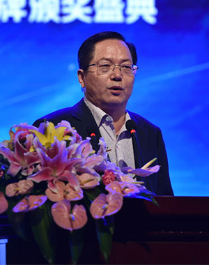 經濟學家、中國人民銀行研究局研究員鄒平座