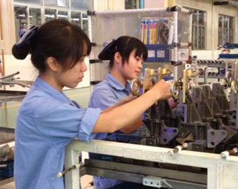 見過發(fā)動機是如何裝配的嗎？