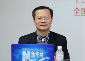 胡忠雄在訪談現場