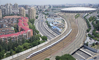 前進，向著偉大復(fù)興的中國夢！&mdash;&mdash;寫在黨的十九大召開之際