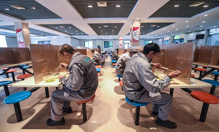 新華社評(píng)論員：打好疫情防控的人民戰(zhàn)爭