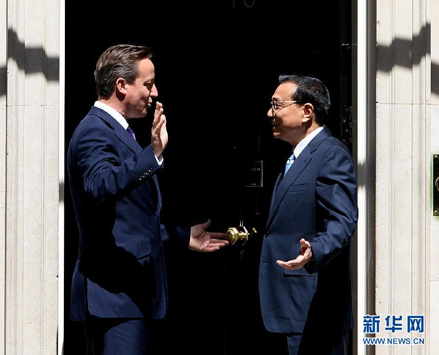 6月17日，中國國務院總理李克強在倫敦唐寧街10號首相府同英國首相卡梅倫舉行中英總理年度會晤。新華社記者 李濤 攝