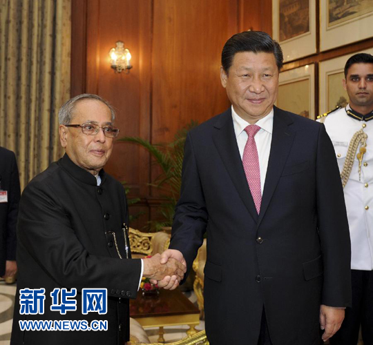 9月18日，國(guó)家主席習(xí)近平在新德里會(huì)見印度總統(tǒng)慕克吉。 新華社記者張鐸 攝 