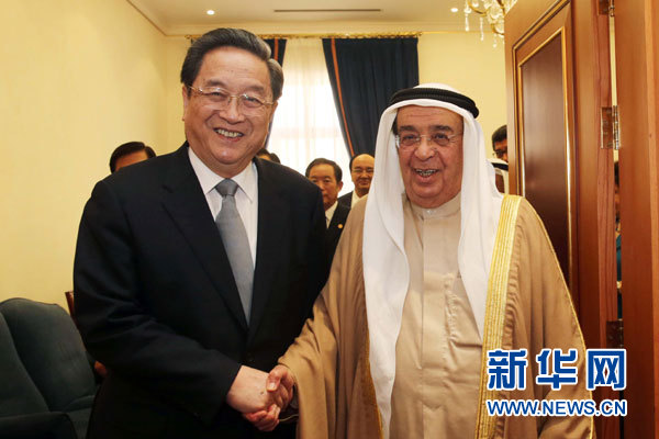 11月6日，正在巴林進行正式友好訪問的全國政協(xié)主席俞正聲在麥納麥會見巴林副首相穆罕默德。 新華社記者劉衛(wèi)兵攝