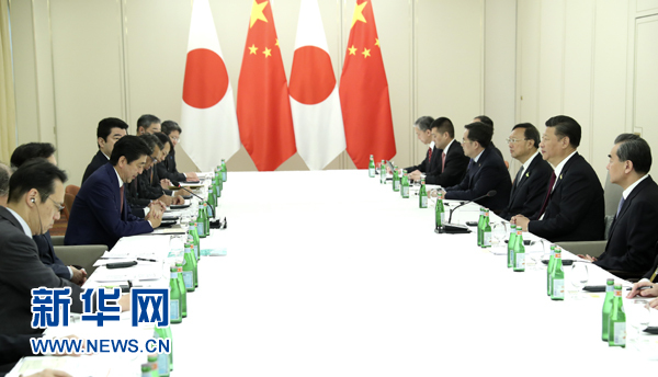 7月8日，國家主席習近平應約在漢堡會見日本首相安倍晉三。新華社記者 馬占成 攝