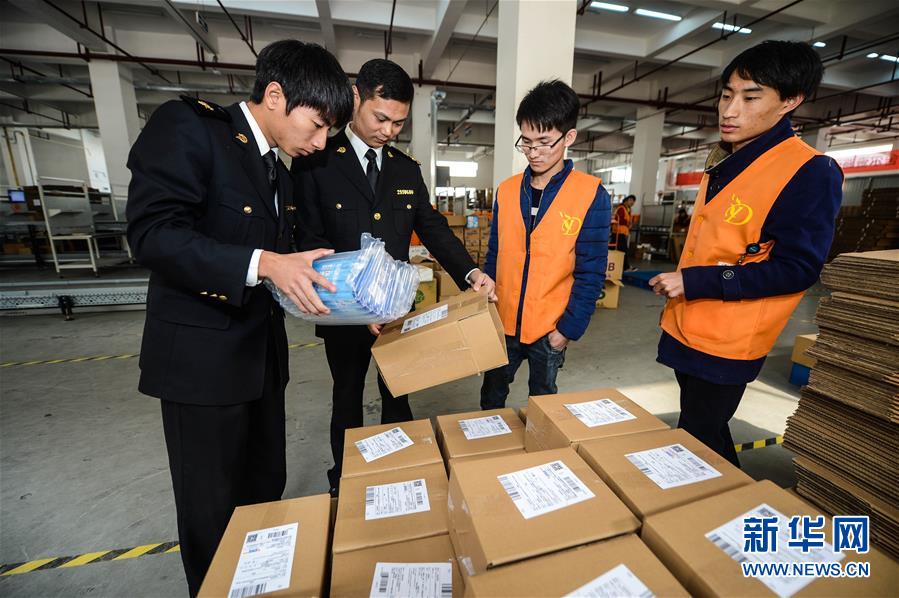 （新華全媒頭條&middot;圖文互動(dòng)）（13）從進(jìn)博會(huì)到&ldquo;雙11&rdquo; 超級訂單背后蘊(yùn)藏中國動(dòng)能