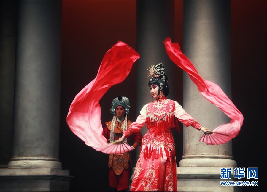 （習近平出訪配合稿&middot;圖文互動）（3）通訊：當中國京劇遇上意大利歌劇&mdash;&mdash;人文交流助力中意兩國民心相通