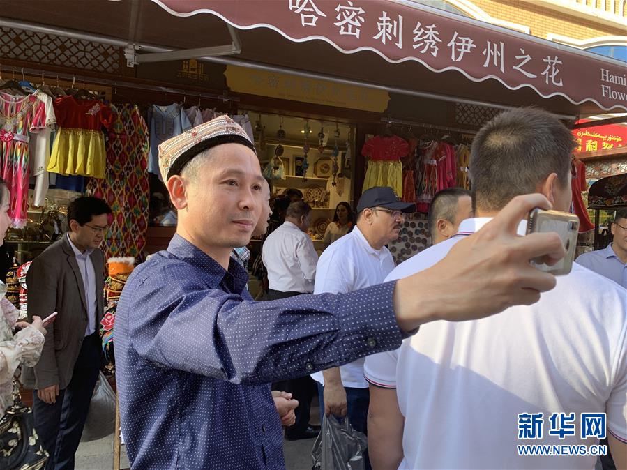（圖文互動）（4）多國駐華使節參訪新疆：中國反恐、去極端化經驗值得學習借鑒