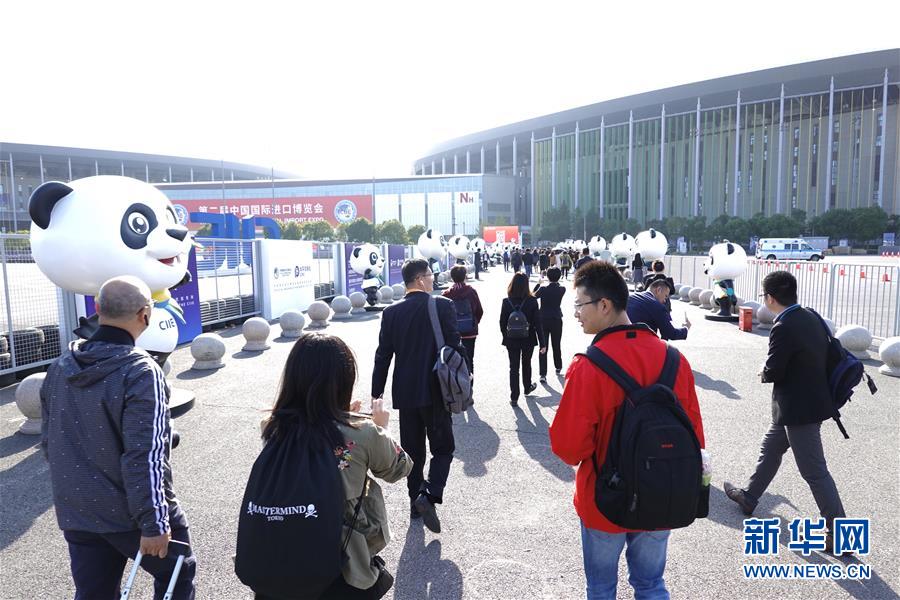 （第二屆進博會&middot;圖文互動）（2）東方風(fēng)起 江河奔騰&mdash;&mdash;第二屆中國國際進口博覽會開幕式側(cè)記