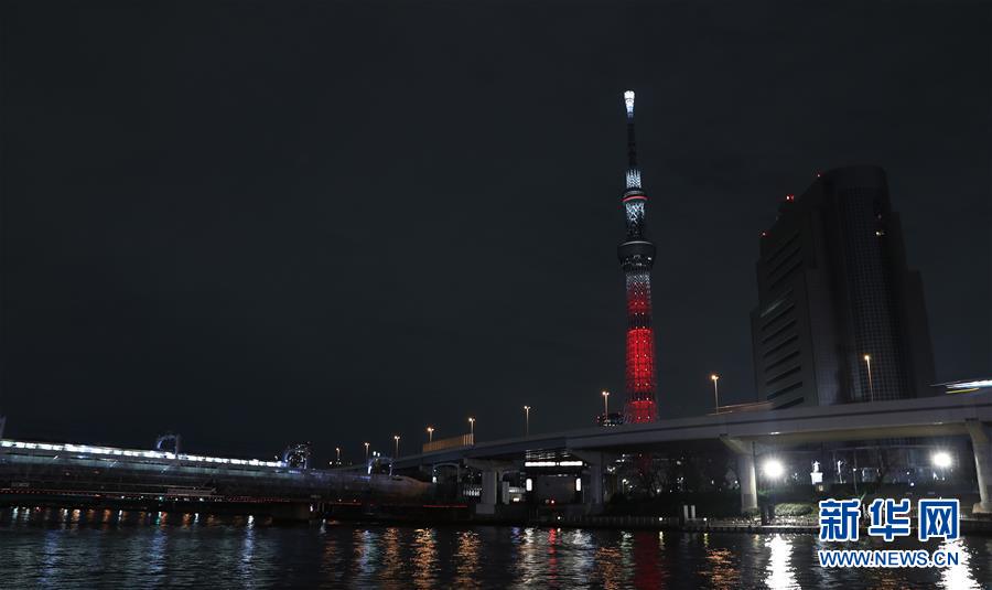 （國際）（1）日本東京晴空塔為中國春節點亮&ldquo;中國紅&rdquo;