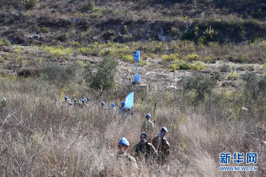 （國際&middot;圖文互動）（3）披荊斬棘穿越&ldquo;死亡地帶&rdquo;&mdash;&mdash;記中國新一批赴黎維和官兵首次&ldquo;藍線&rdquo;勘察