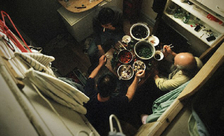 做&ldquo;美國夢&rdquo;還是走&ldquo;中國路&rdquo;？