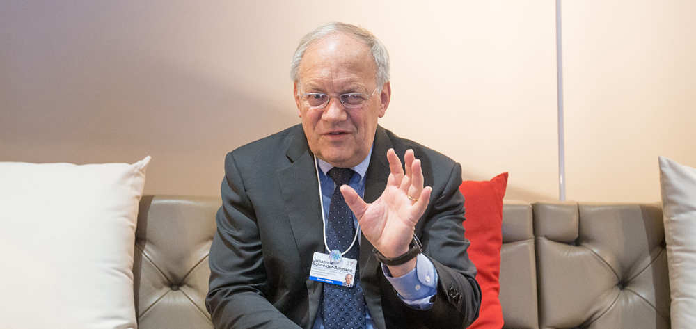 瑞士希望搭乘中國發展的&ldquo;快車&rdquo;&mdash;&mdash;訪瑞士聯邦委員兼經濟、教研部長施奈德－阿曼