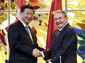 習(xí)近平同古巴國務(wù)委員會(huì)主席兼部長(zhǎng)會(huì)議主席勞爾&middot;卡斯特羅舉行會(huì)談